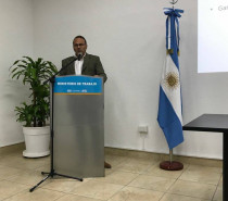 ROSSI DISERTÓ SOBRE RECONVERSIÓN LABORAL EN EL MINISTERIO DE TRABAJO ROSSI DISERTÓ SOBRE RECONVERSIÓN LABORAL EN EL MINISTERIO DE TRABAJO